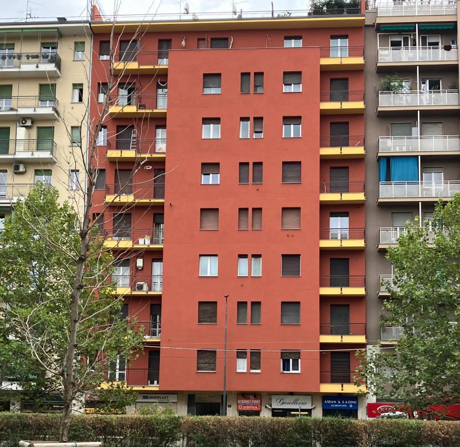 Ferienwohnung Splendido Bilocale Adiacente Metro M5 - Ca Granda Mailand Exterior foto